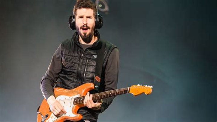 Brad Delson Net Worth | Celebrity Net Worth