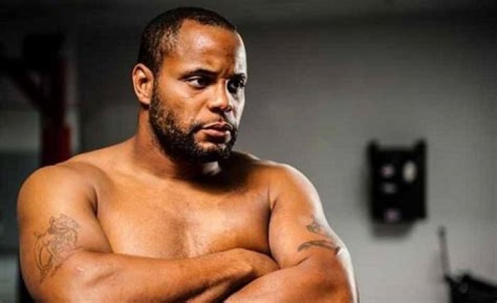 Daniel Cormier Net Worth | Celebrity Net Worth
