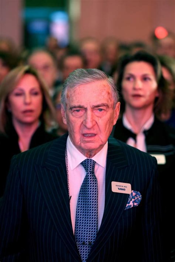 Filiz Sahenk Net Worth | Celebrity Net Worth