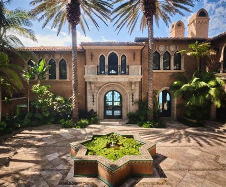 Frank Ocean Paid $6.3 Million For This House In Malibu