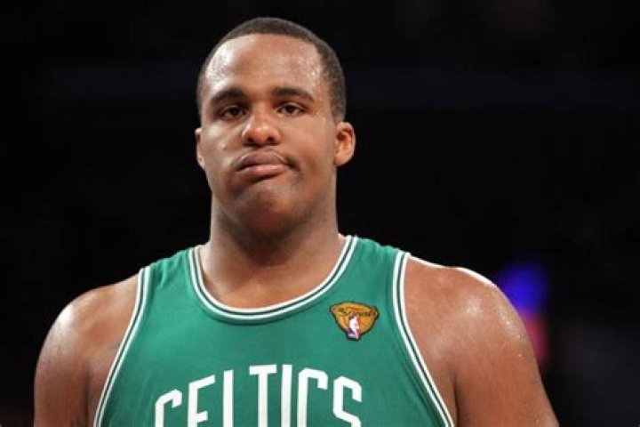 Glen Davis Net Worth | Celebrity Net Worth